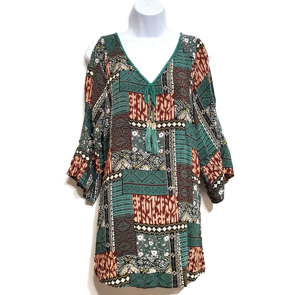 Aakaa | Bohemian Cold Shoulder Dress